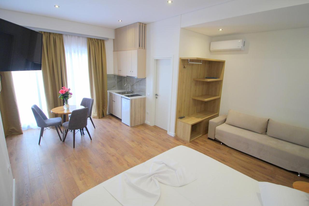 Juer Hotel Bajkaj Экстерьер фото
