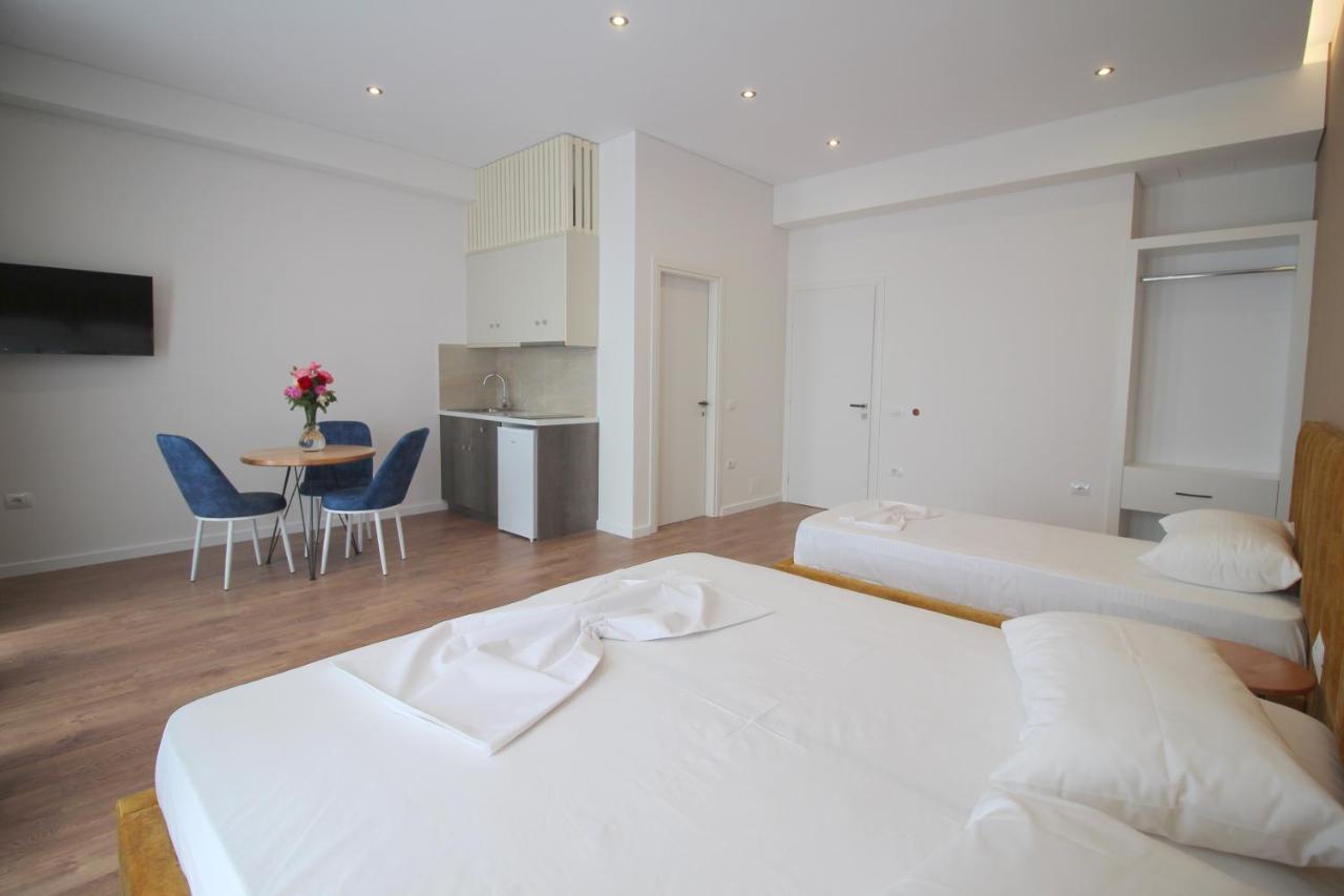 Juer Hotel Bajkaj Экстерьер фото