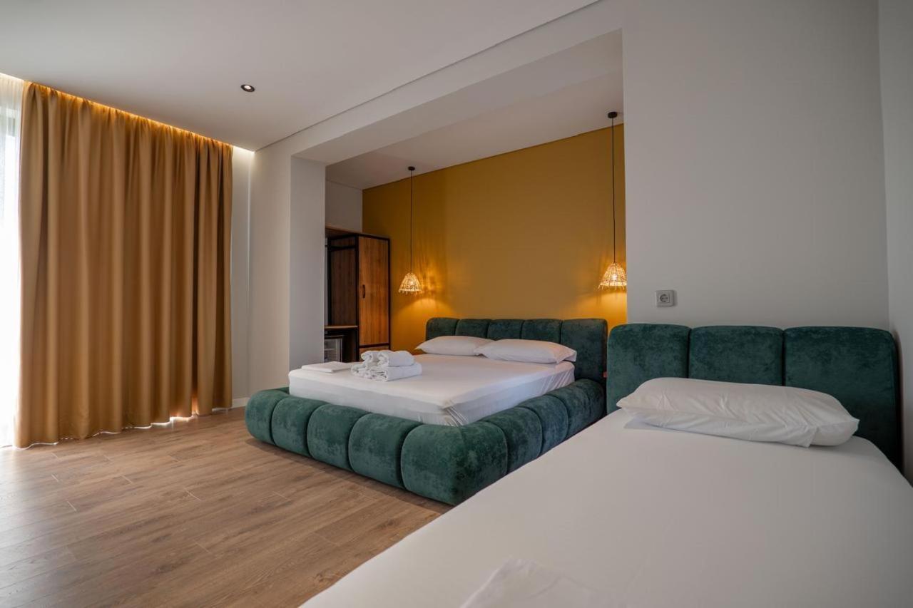 Juer Hotel Bajkaj Экстерьер фото