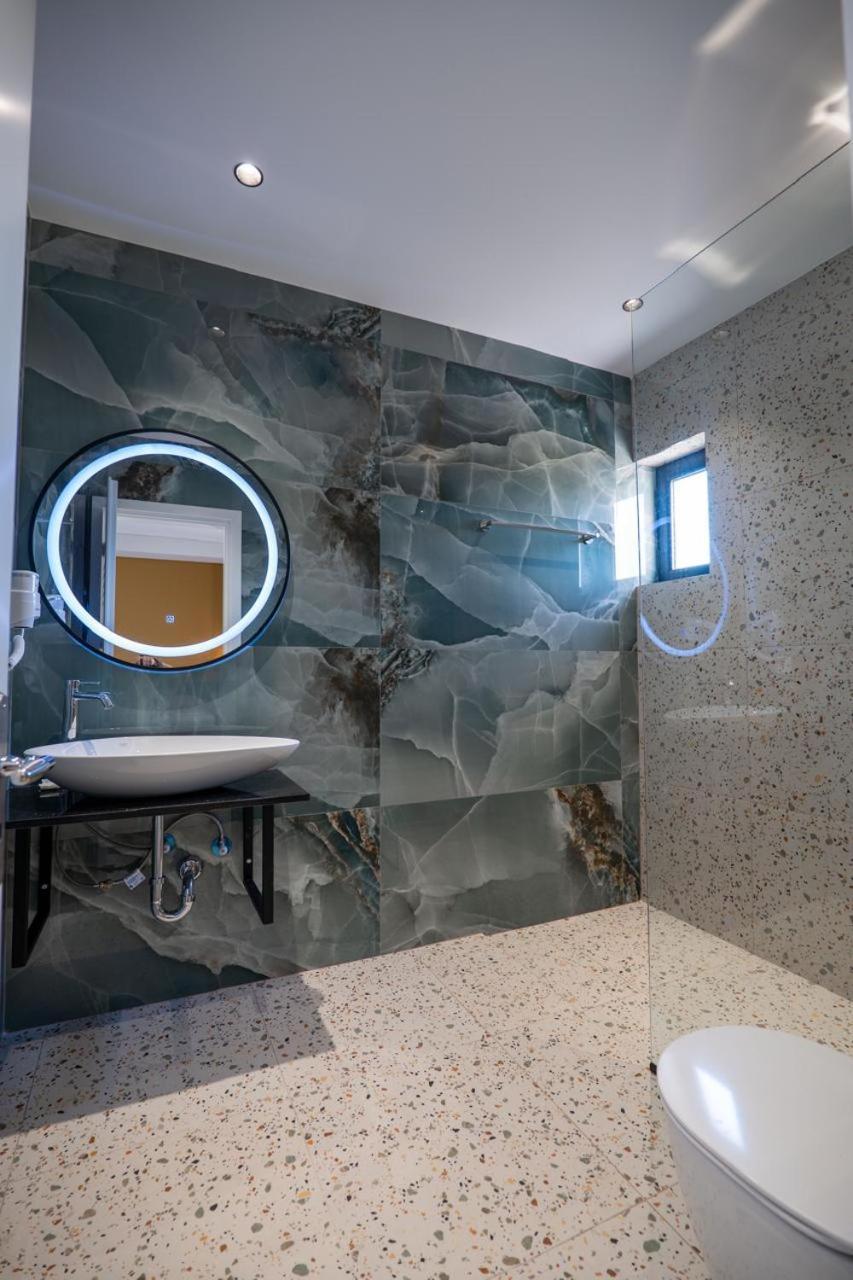 Juer Hotel Bajkaj Экстерьер фото