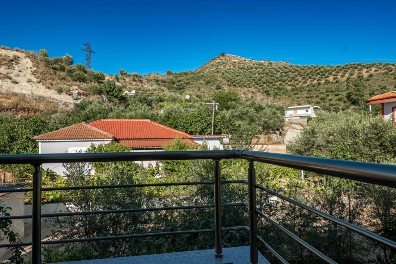 Juer Hotel Bajkaj Экстерьер фото